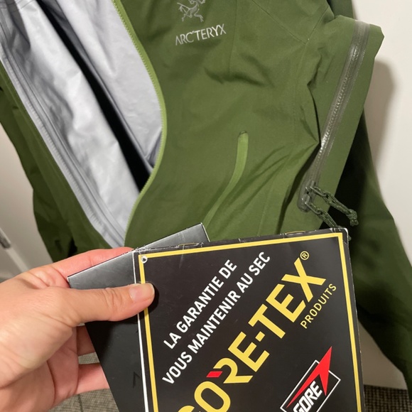 Green Arc’TeRyx XSmall Zeta Arc Jacket Women's - Picture 6 of 9